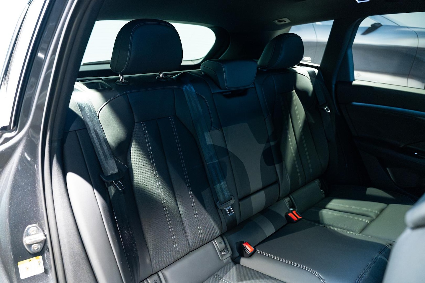 Image about Audi Q6 SUV e-tron e-tron quattro