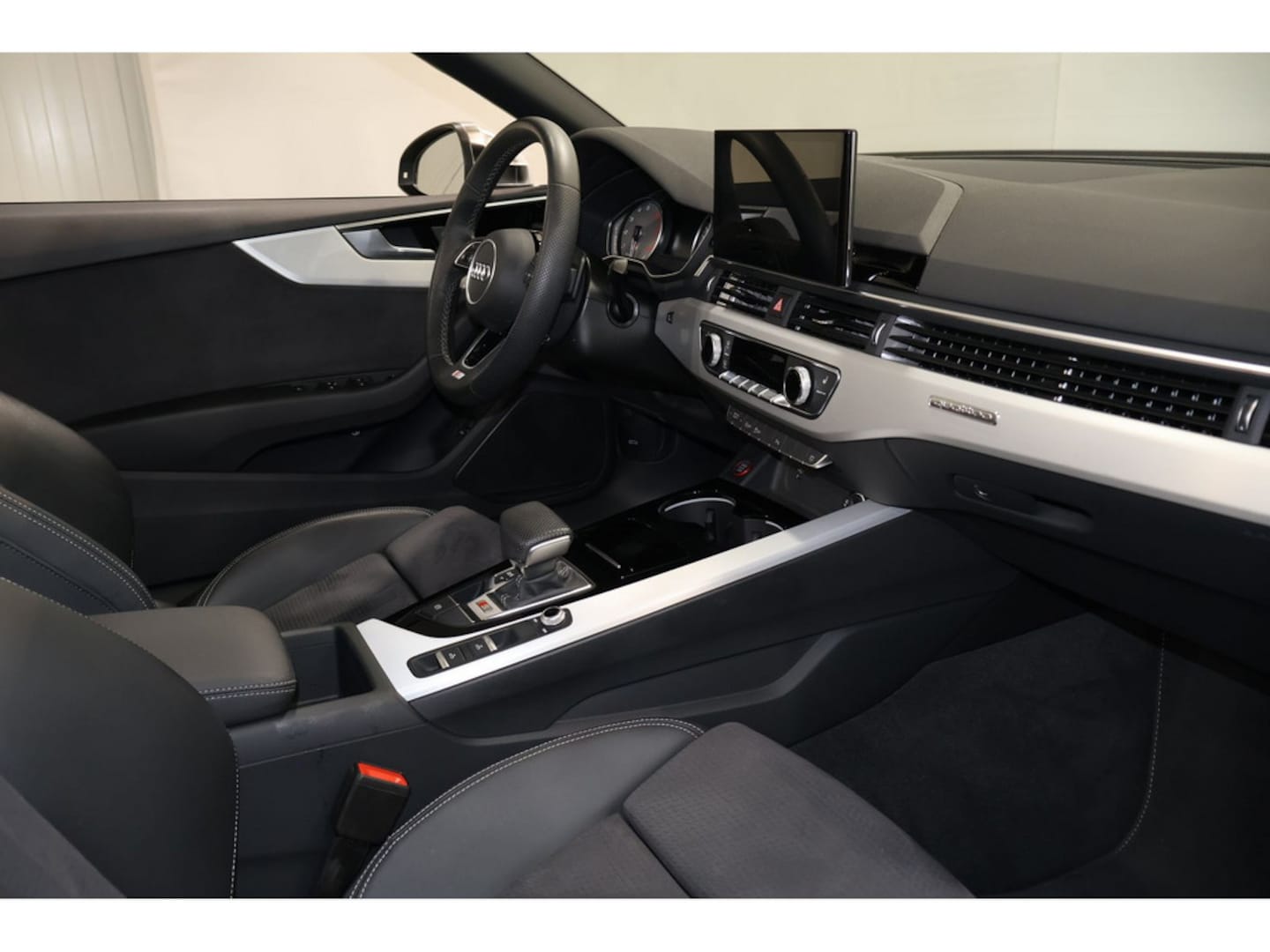 Bild über Audi S5 Cabriolet TFSI quattro tiptronic - für weitere Informationen kontaktieren Sie den Audi Partner