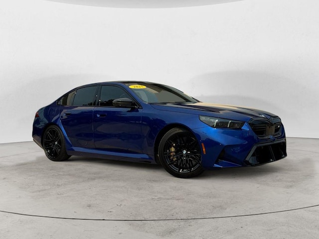 Photo of 2025 BMW M5