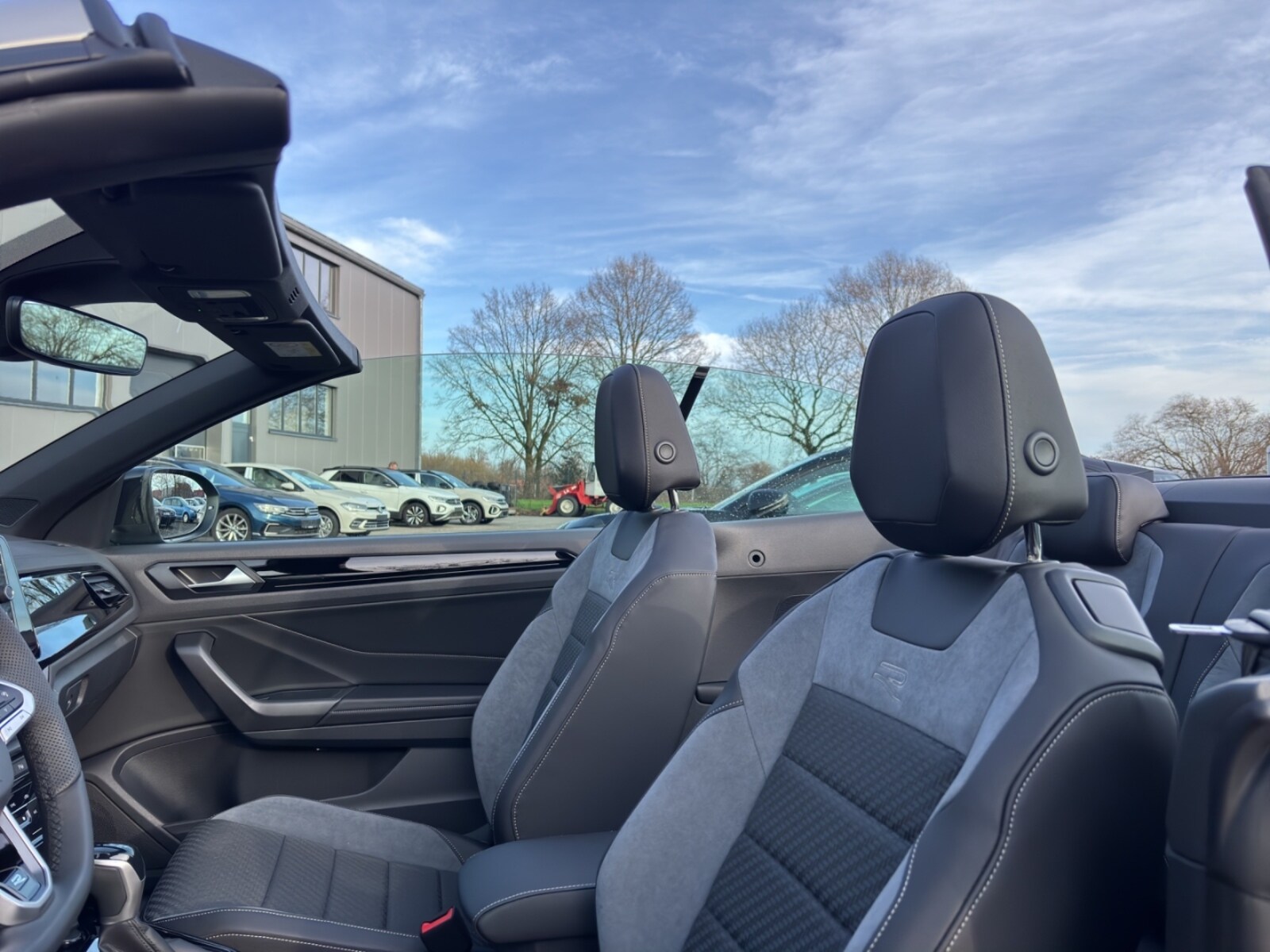 Volkswagen T-Roc Cabriolet – Bild 14