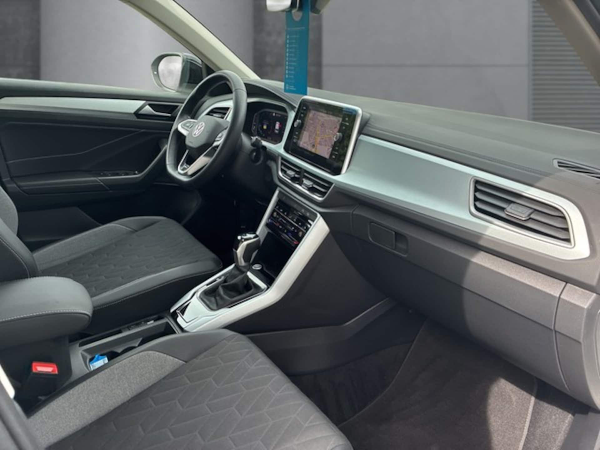 Volkswagen T-Roc Life