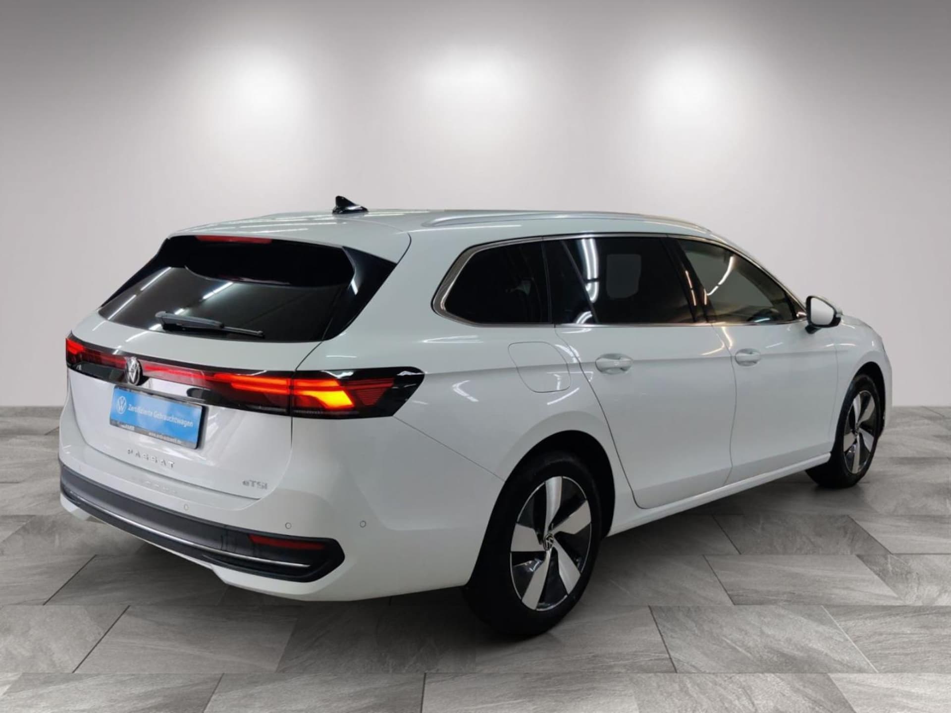 Volkswagen Passat Business