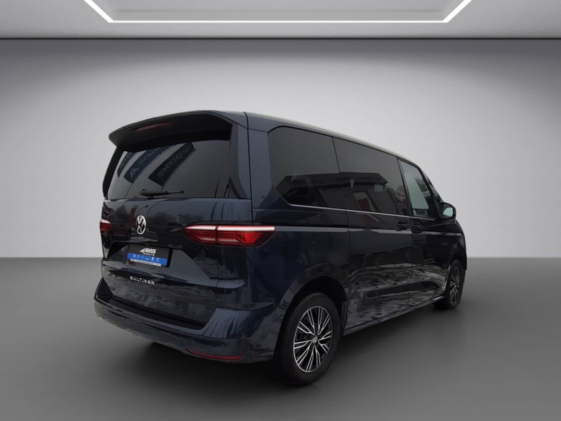 Volkswagen Multivan Basis-Modell