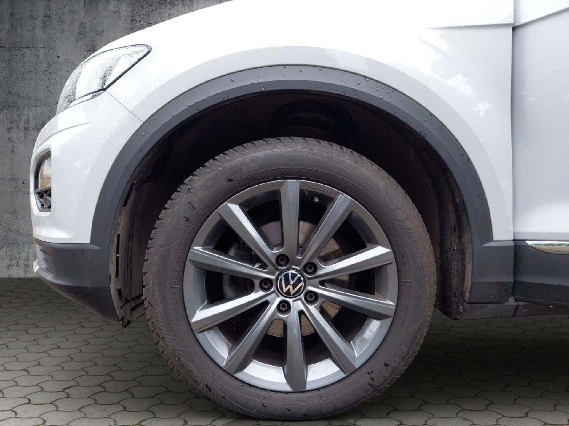 Volkswagen T-Roc Active