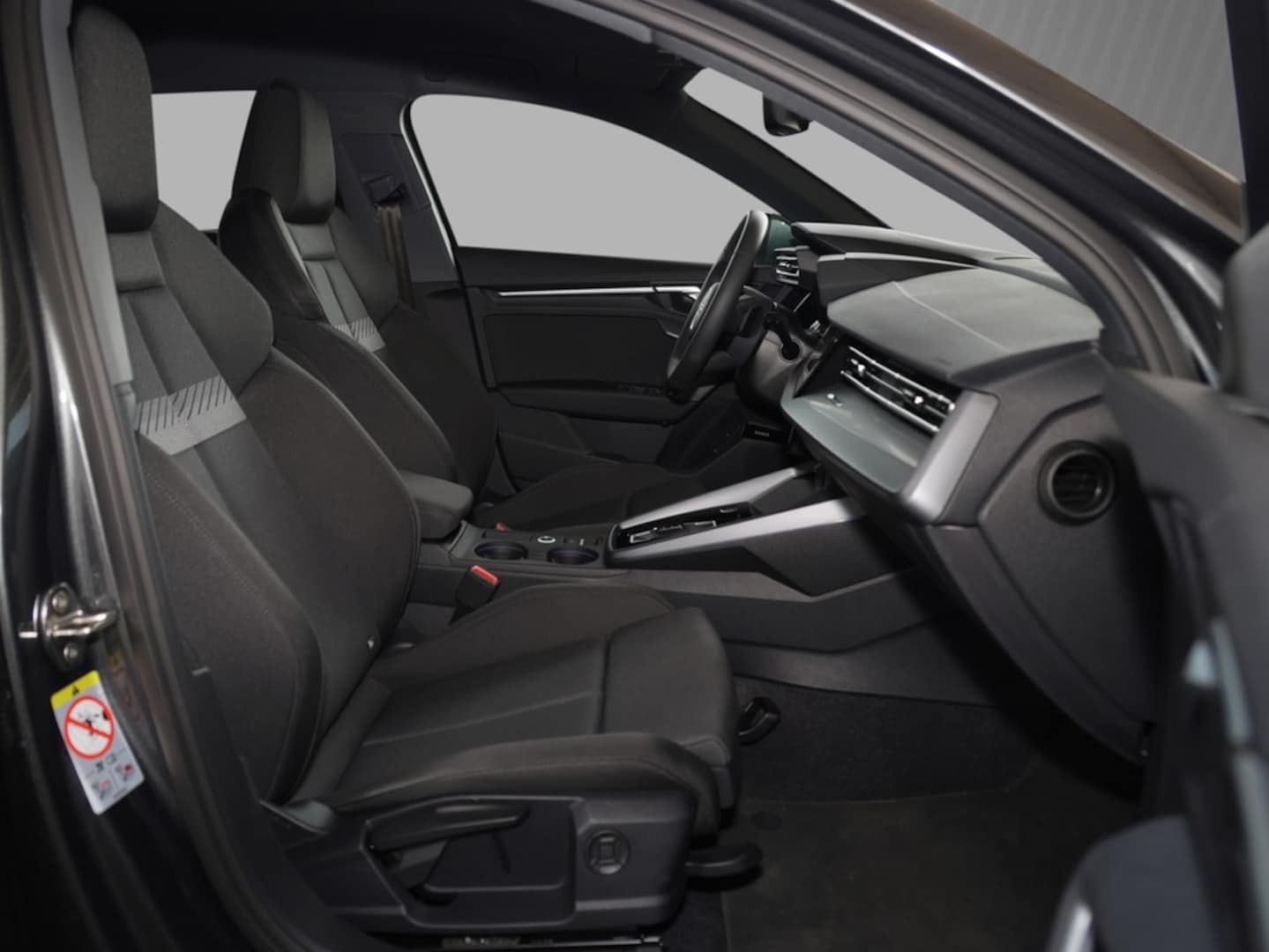 Bild über Audi A3 Sportback TFSI e TFSI e 150 kW S tronic - für weitere Informationen kontaktieren Sie den Audi Partner