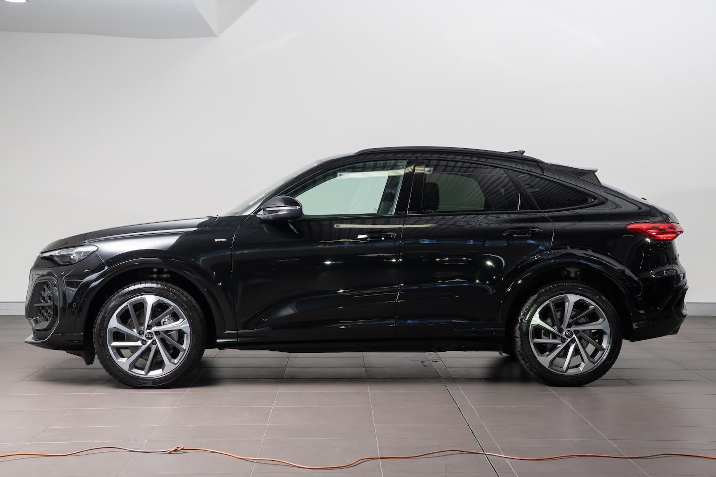 Image about Audi Q5 Sportback TFSI 150 kW