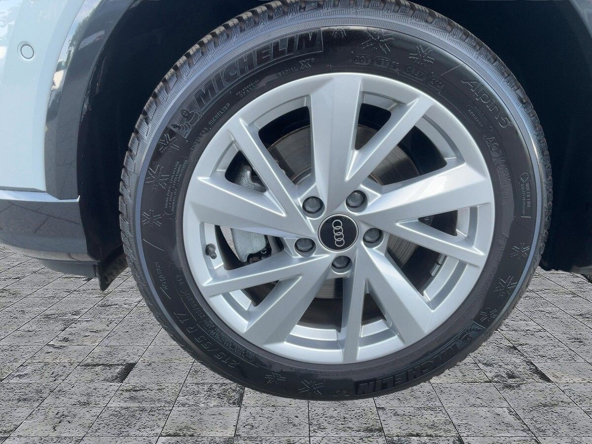 Image about Audi Q2 advanced 30 TFSI Schaltgetriebe