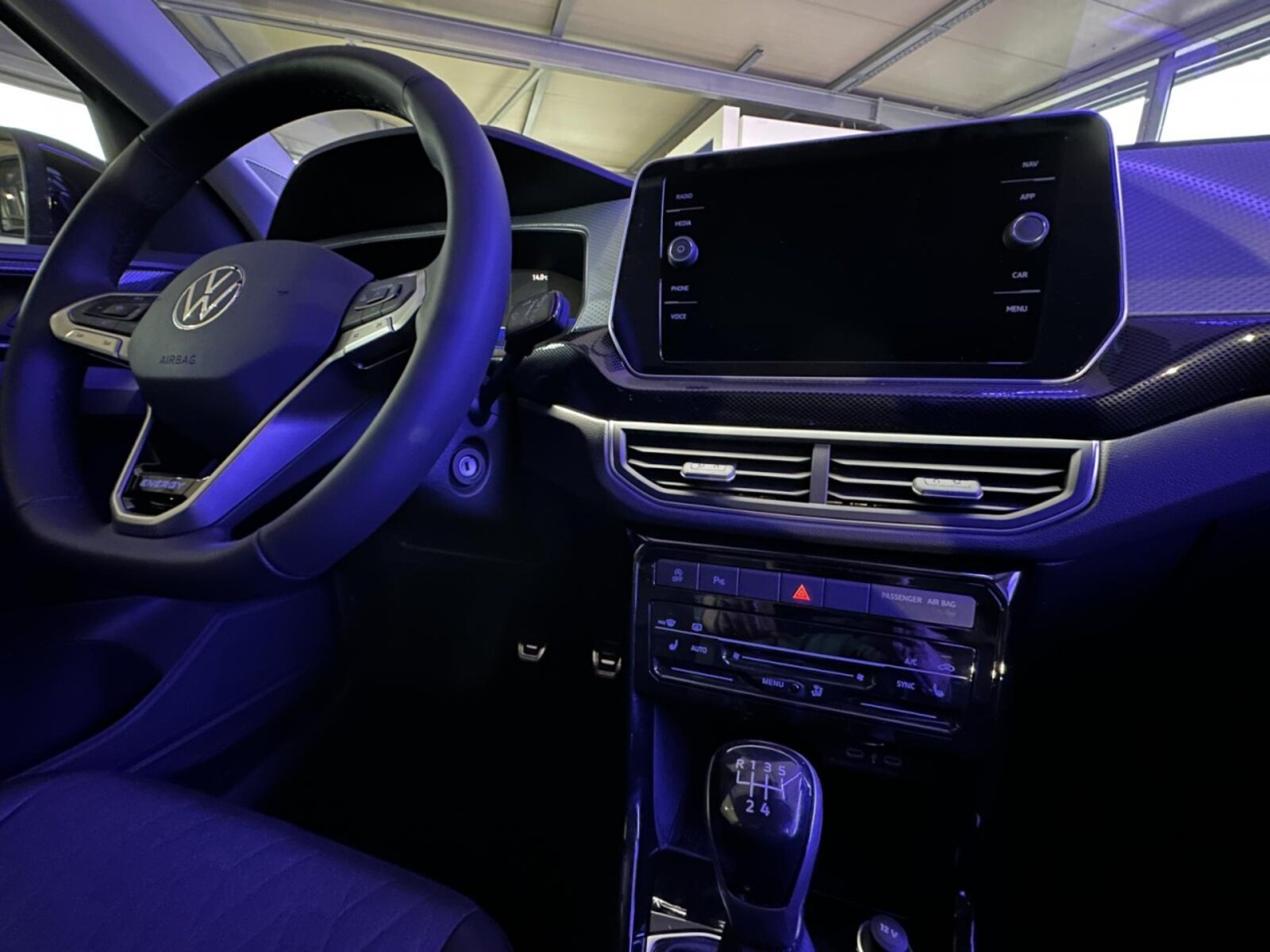 Volkswagen T-Cross – Bild 9