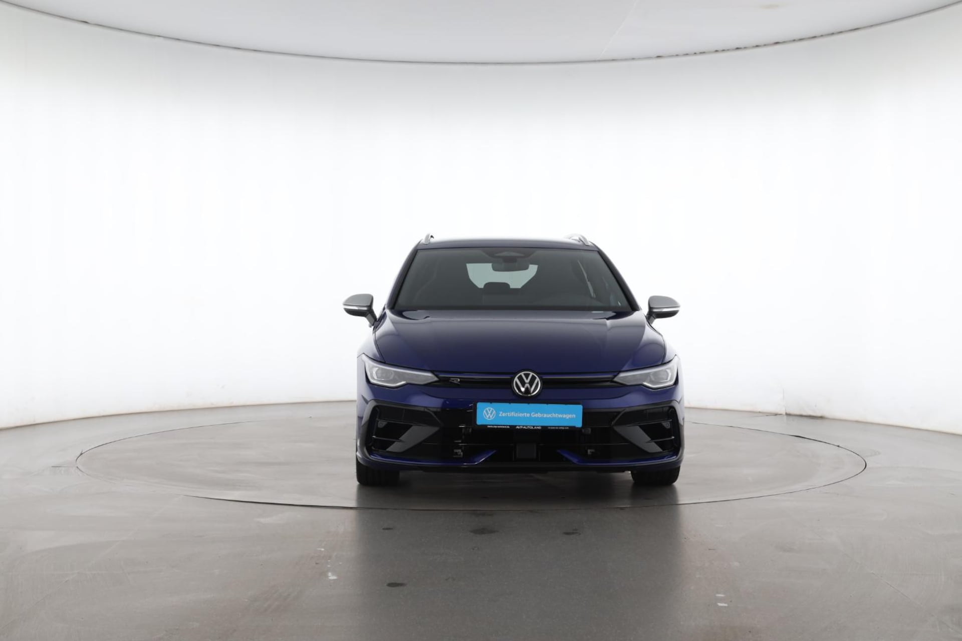 Volkswagen Golf Variant R