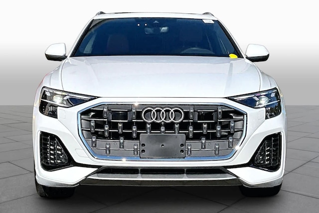 2026 Audi Q8