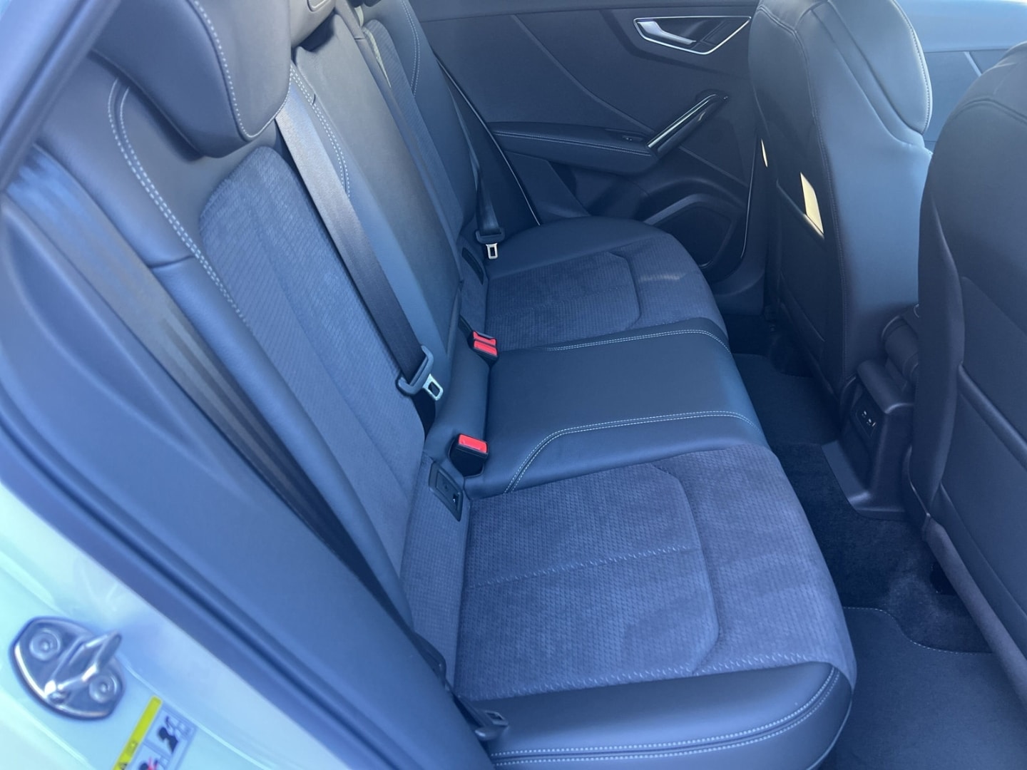 Bild über Audi SQ2 TFSI quattro S tronic - für weitere Informationen kontaktieren Sie den Audi Partner