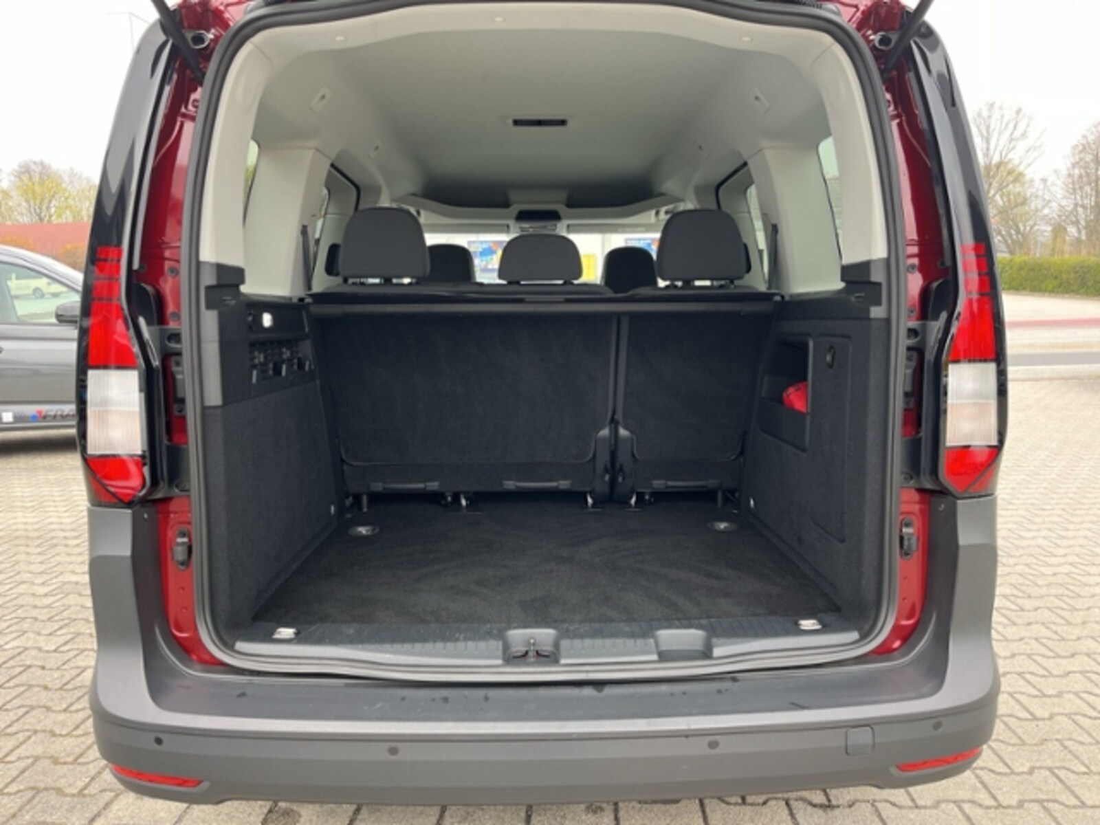Volkswagen Caddy – Bild 10
