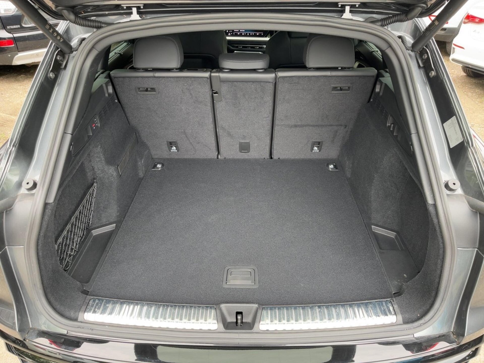 Audi SQ5 SUV edition one