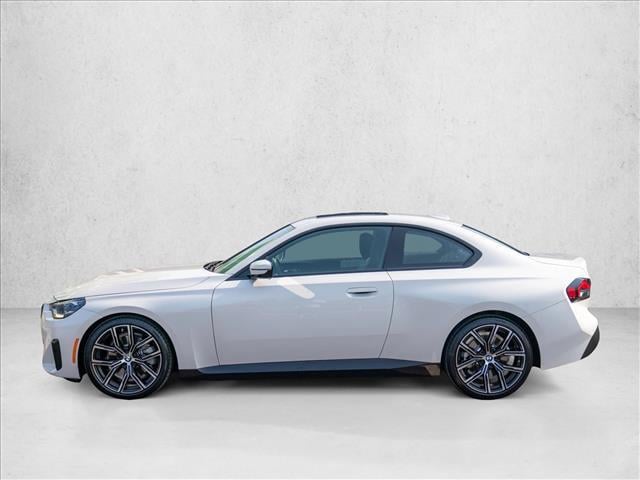 2023 BMW 230