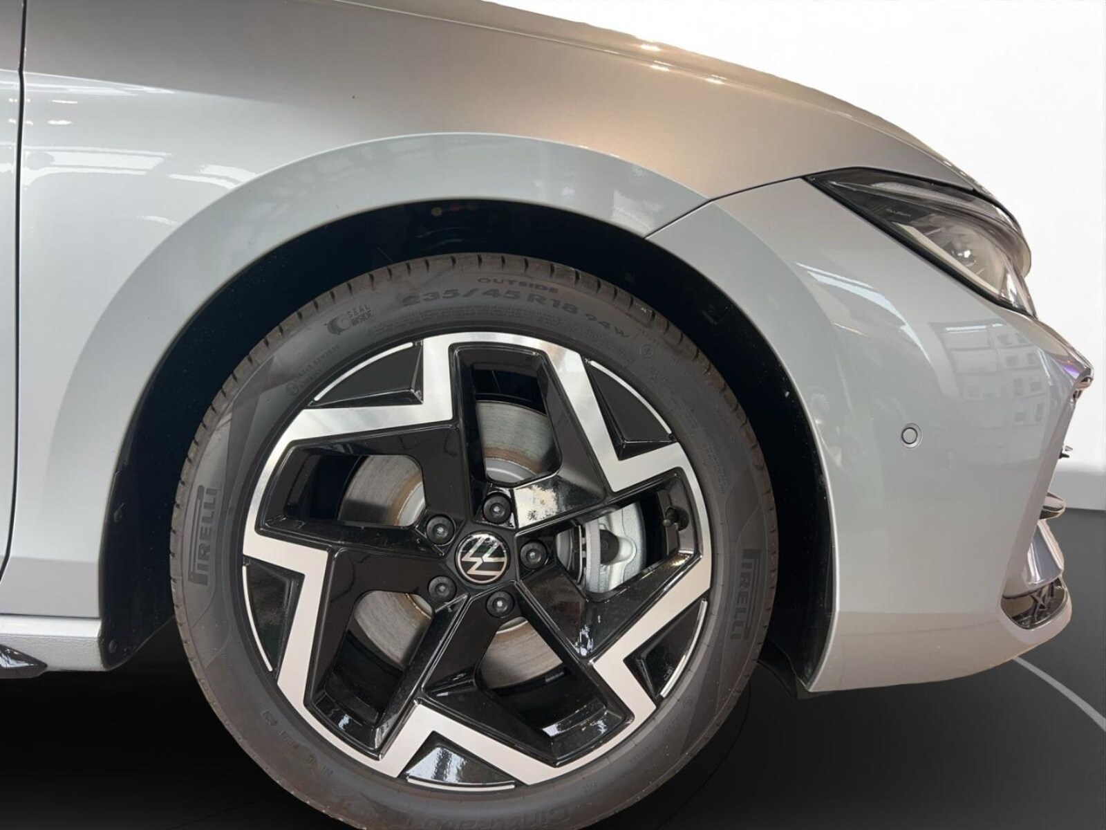 Volkswagen Passat – Bild 13