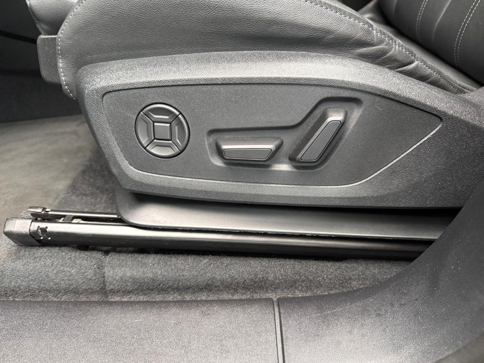 Audi Q6 e-tron – Bild 20