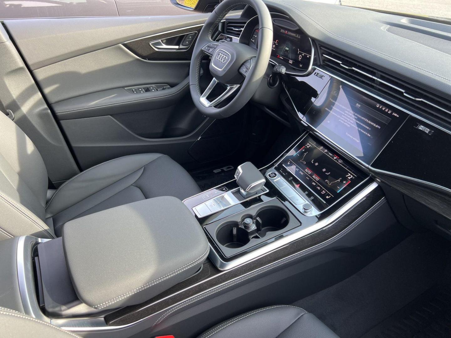 2026 Audi Q8 Premium Plus - Photo 17