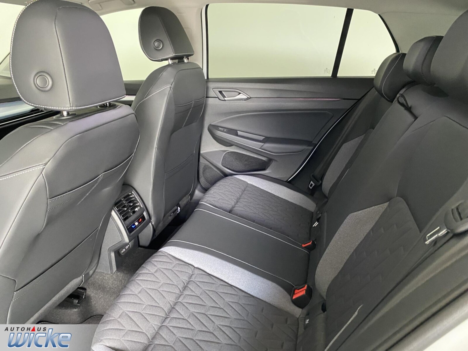 Volkswagen Golf – Bild 12