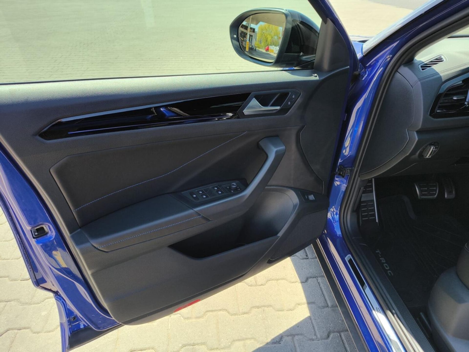 Volkswagen T-Roc R