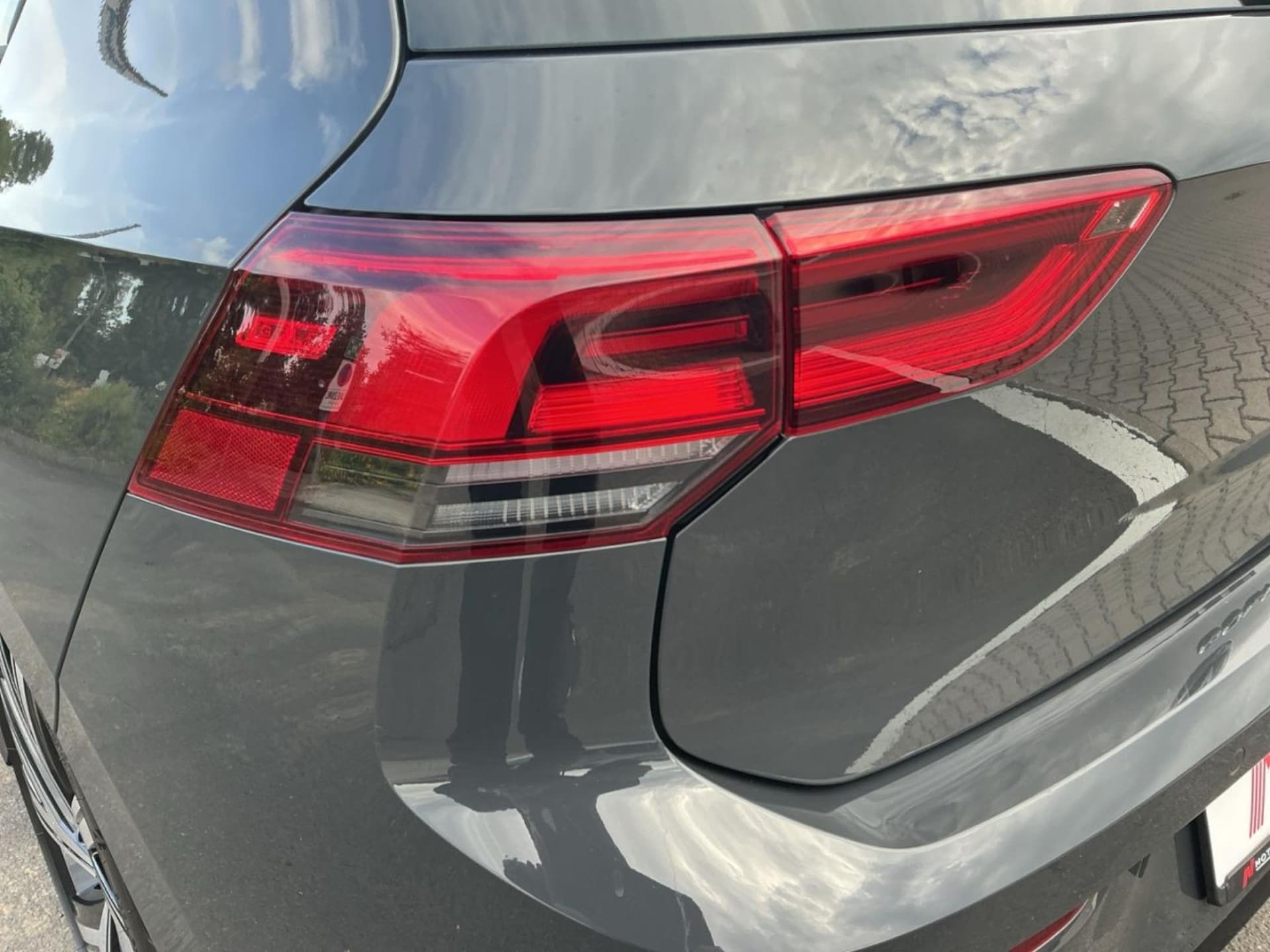 Volkswagen Golf R-Line