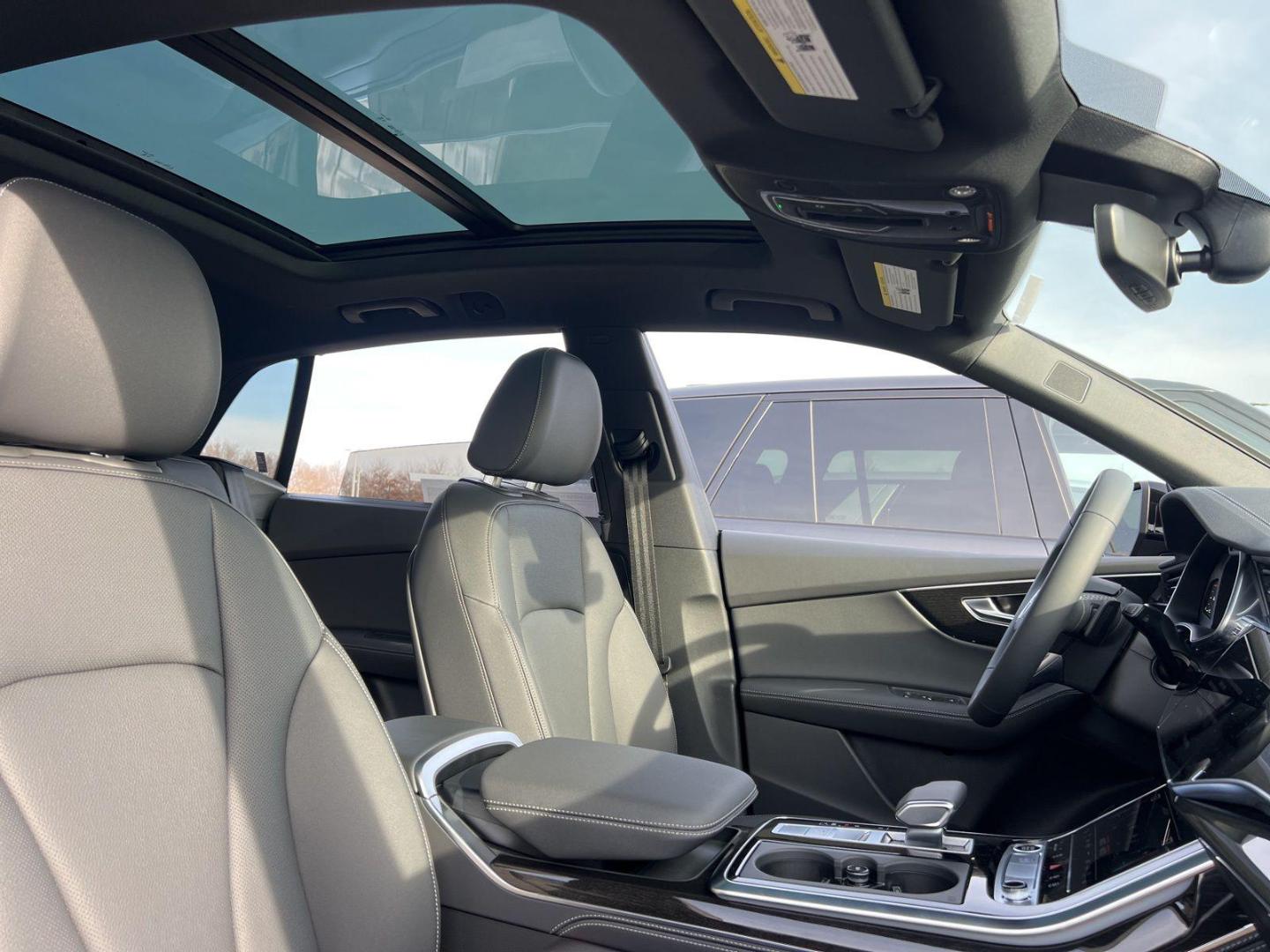 2026 Audi Q8 Premium Plus - Photo 18
