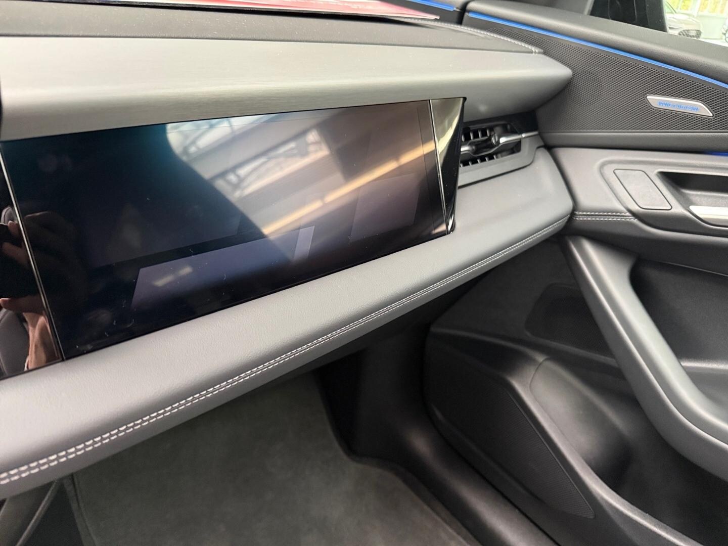 Bild über Audi Q6 SUV e-tron e-tron performance - für weitere Informationen kontaktieren Sie den Audi Partner