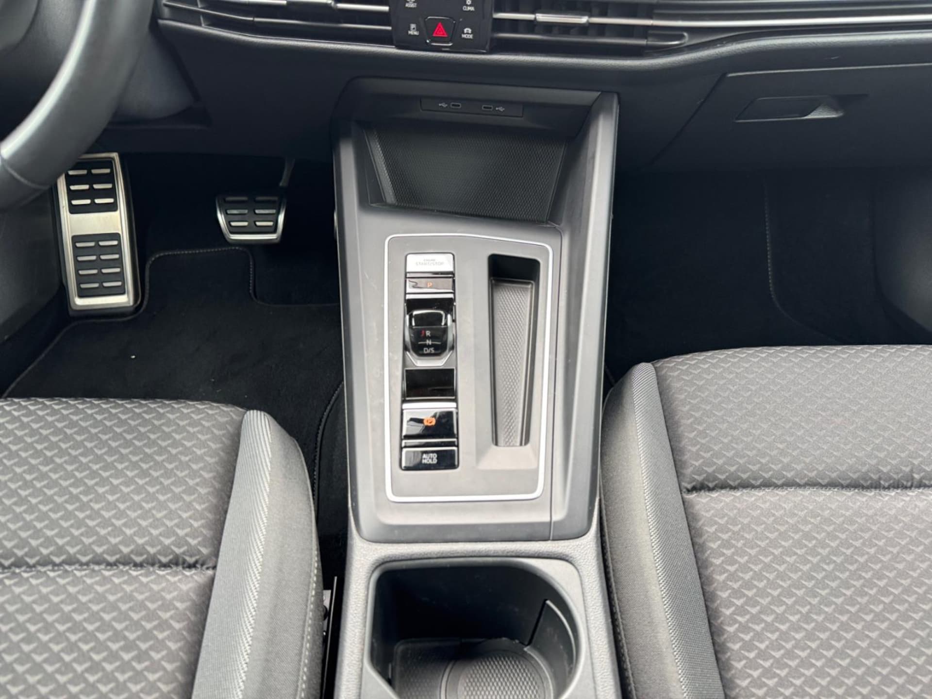 Volkswagen Golf Active