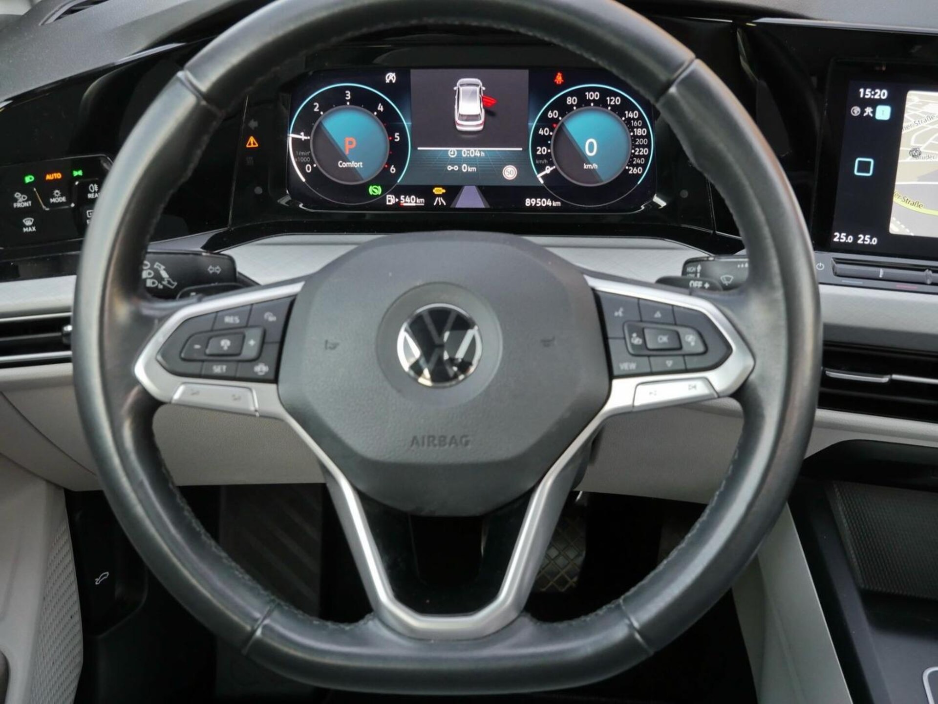 Volkswagen Golf Variant Life