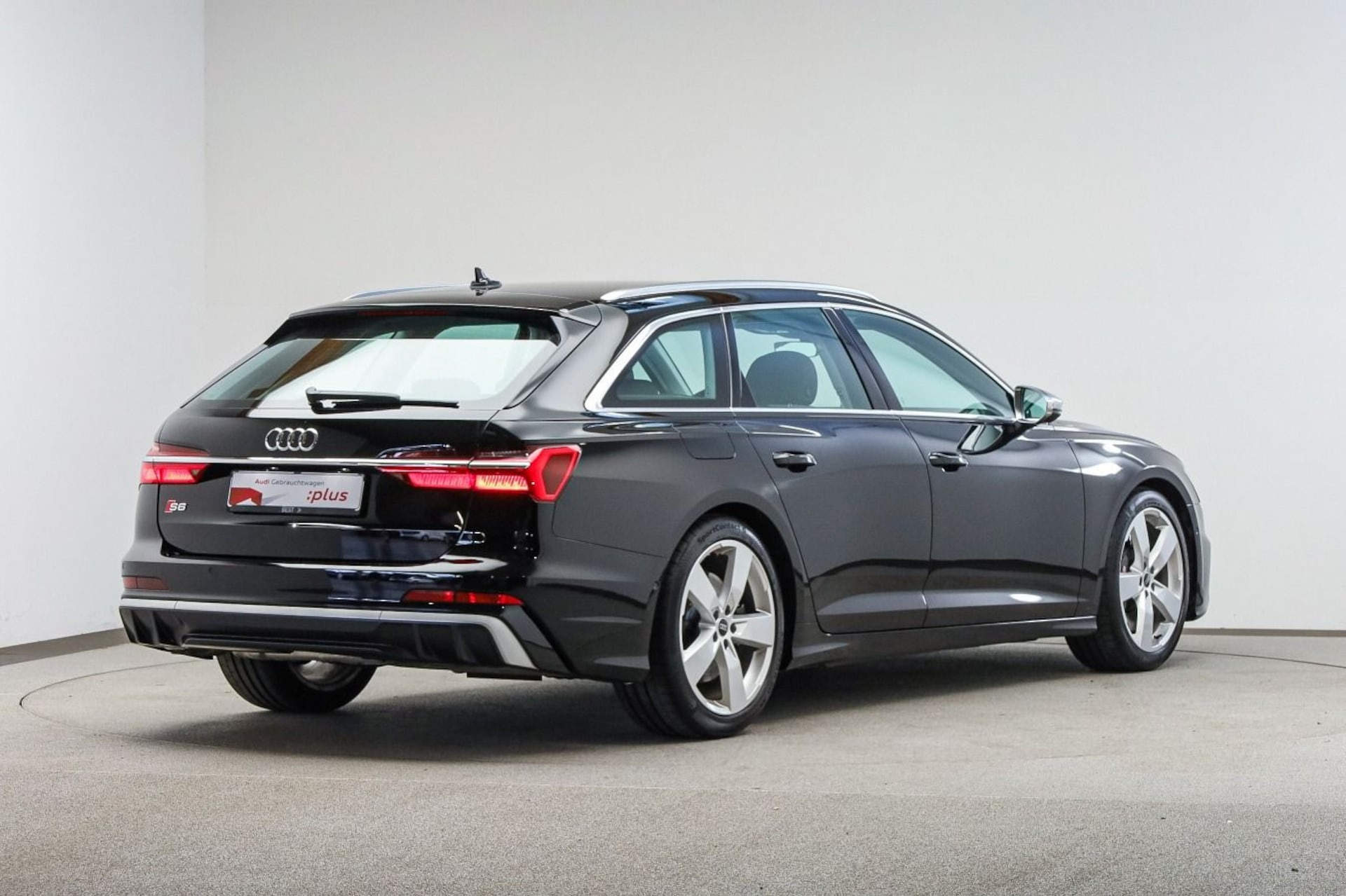 Audi S6 Avant