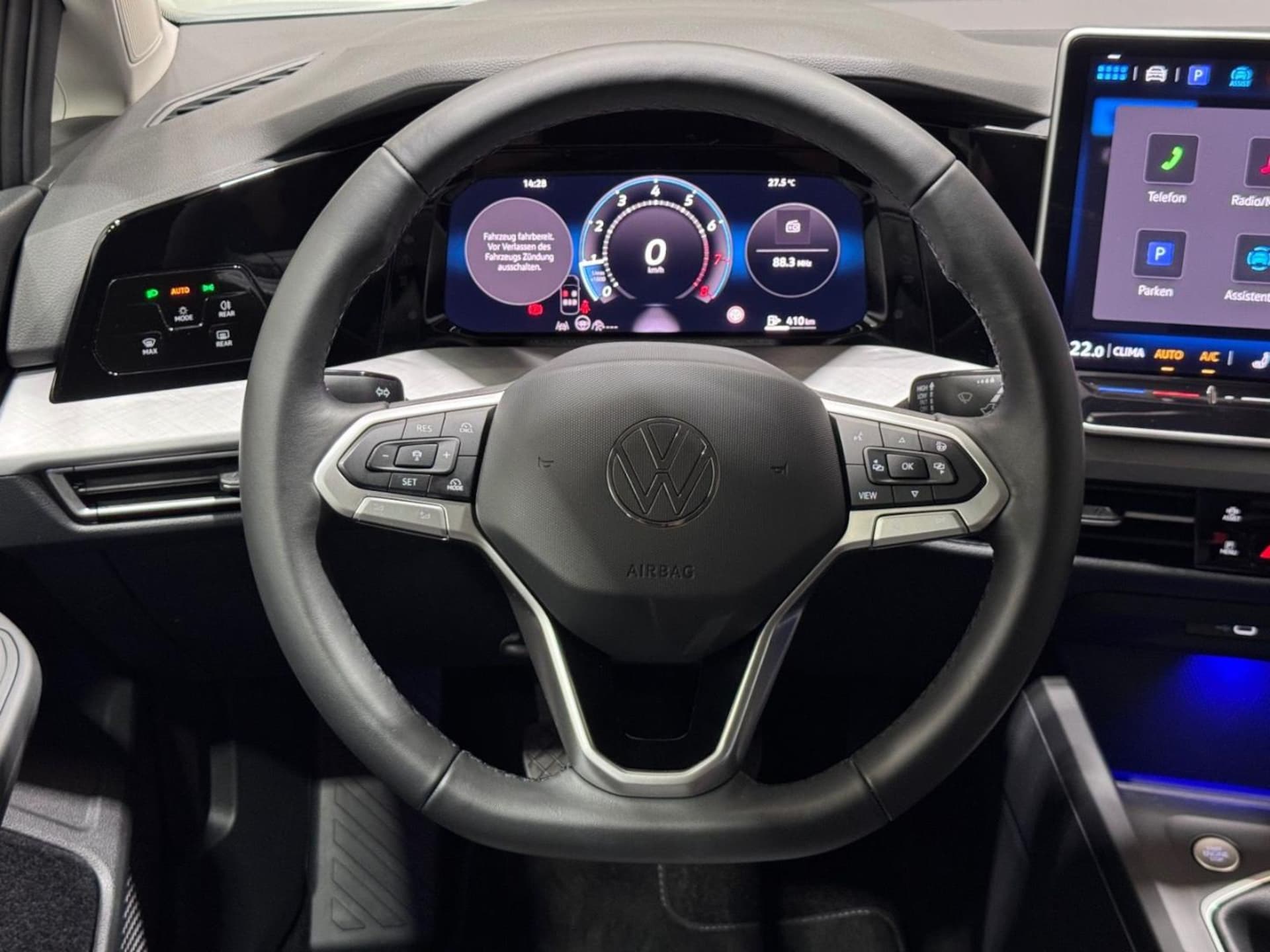 Volkswagen Golf Life