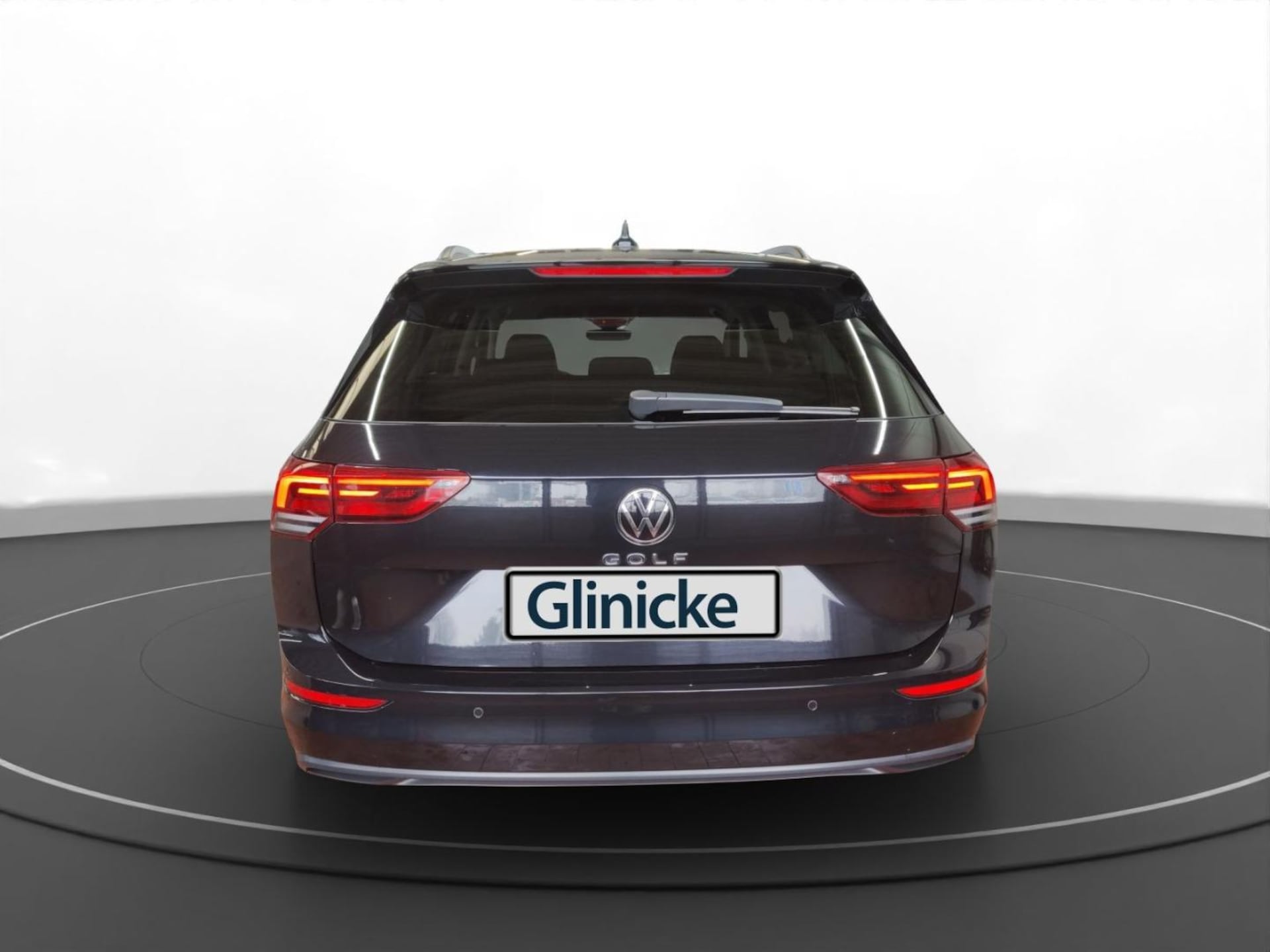Volkswagen Golf Variant Life
