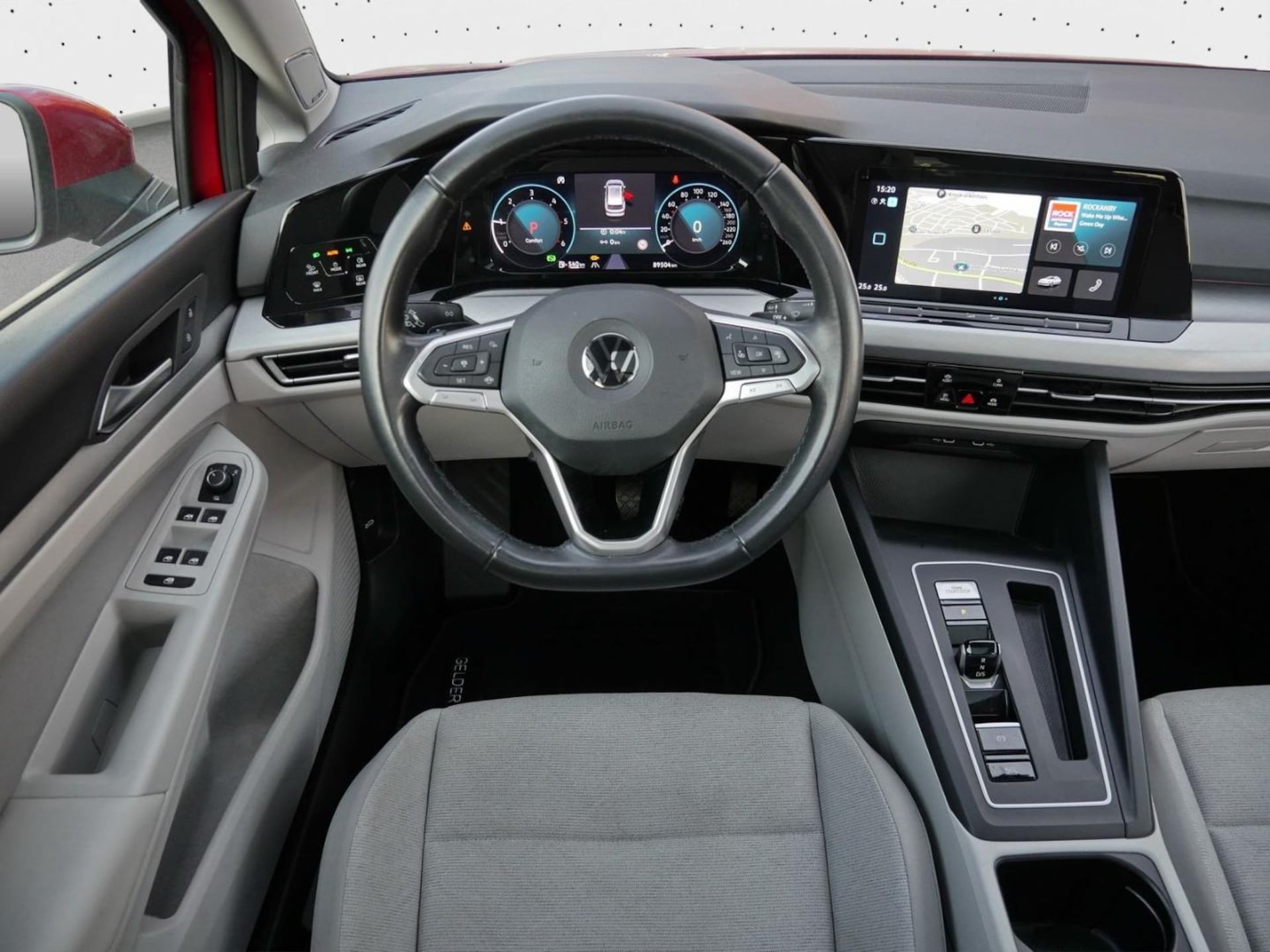Volkswagen Golf Variant Life