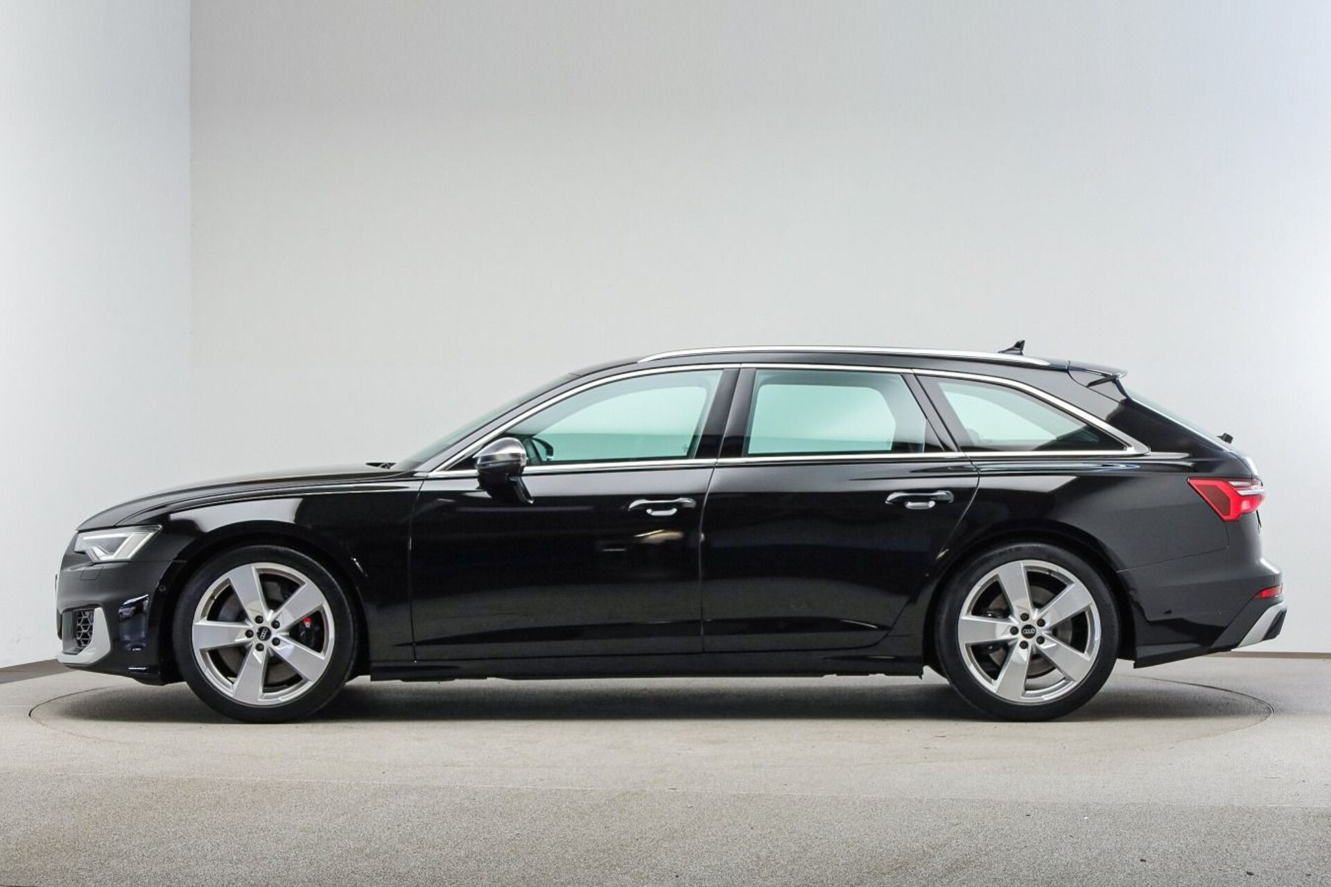 Audi S6 Avant
