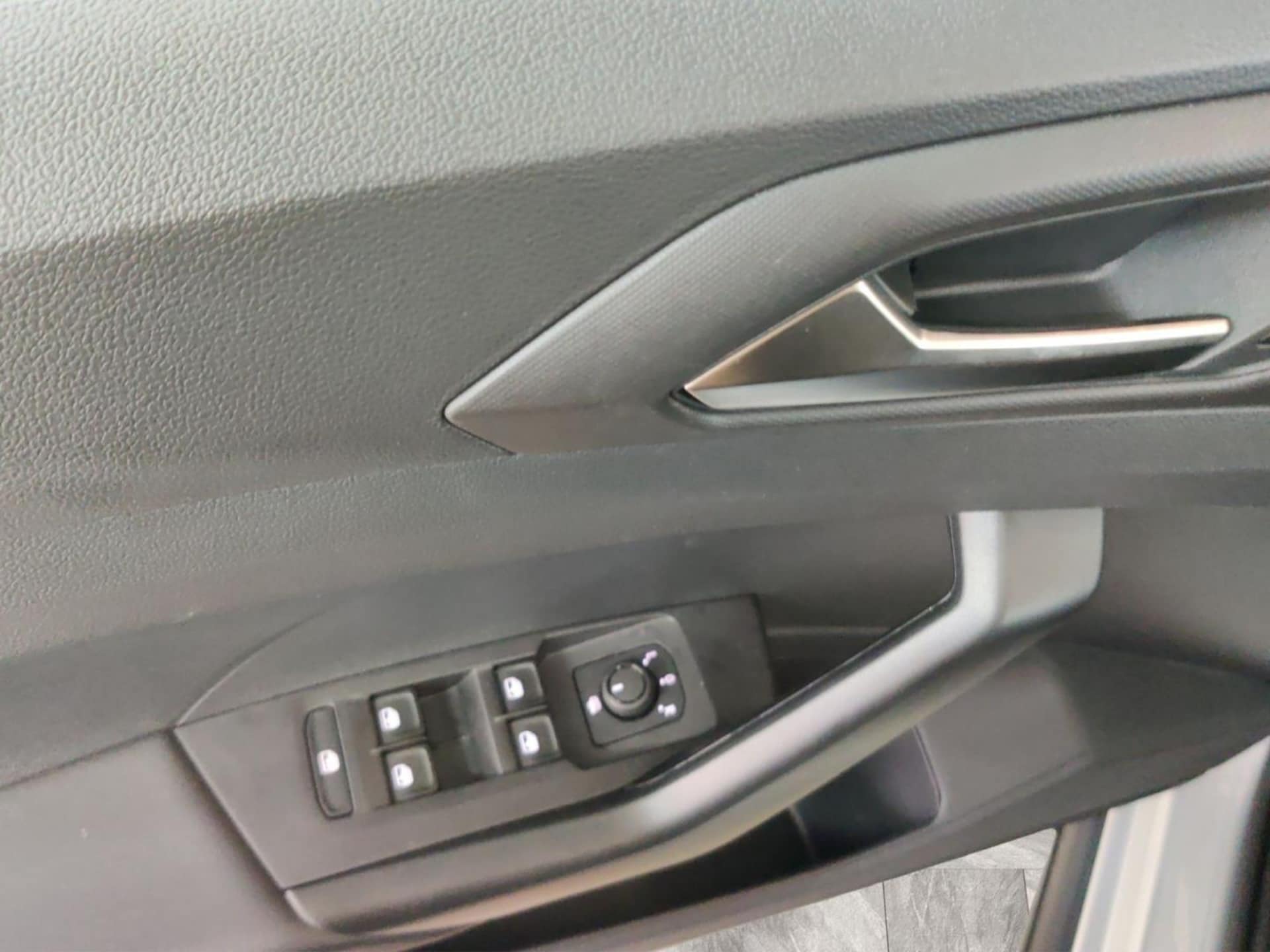 Volkswagen T-Cross Basis-Modell