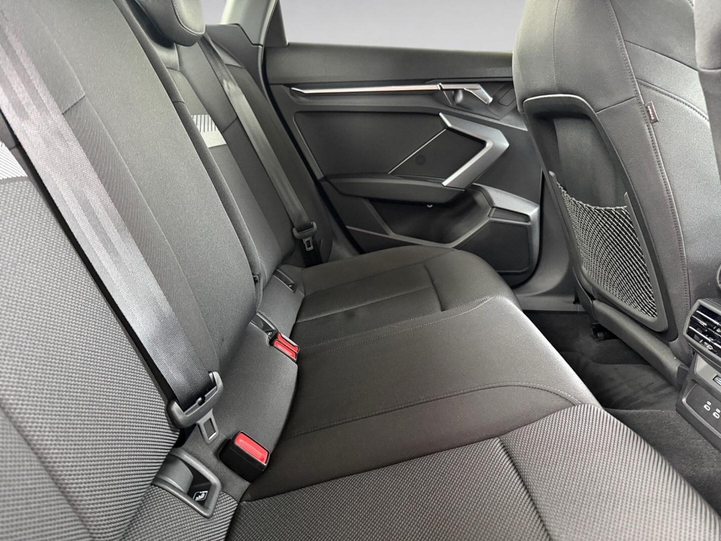 Bild über Audi A3 Limousine TFSI 110 kW S tronic - für weitere Informationen kontaktieren Sie den Audi Partner