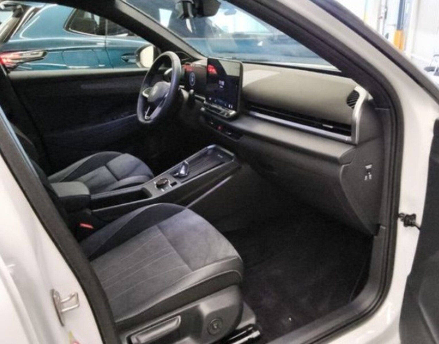 Volkswagen T-Roc – Bild 4