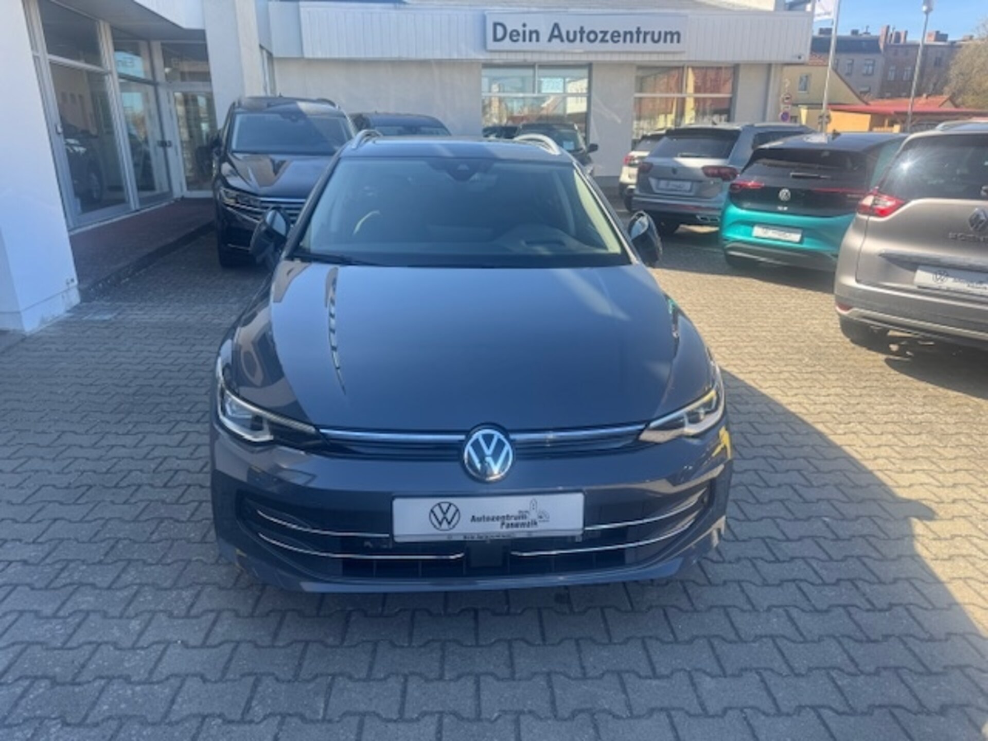 Volkswagen Golf Variant Style