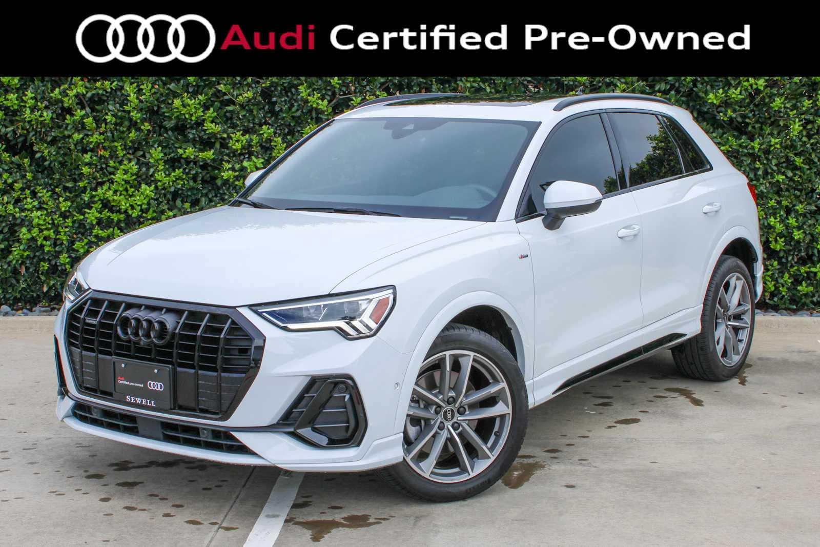 2021 Audi Q3 45 TFSI S Line Premium Plus quattro's photo