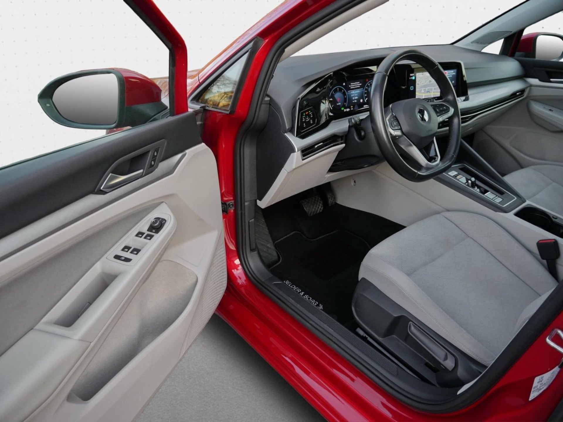 Volkswagen Golf Variant Life