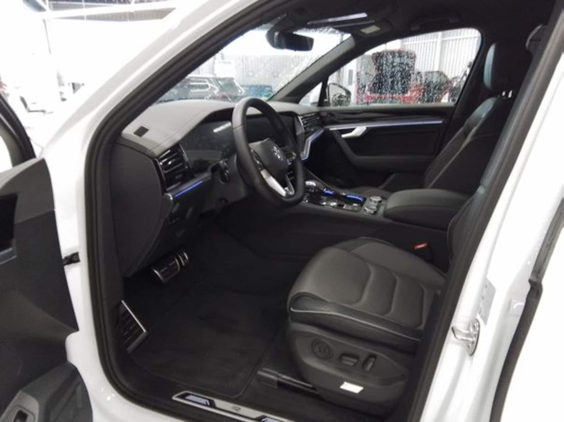 Volkswagen Touareg R-Line