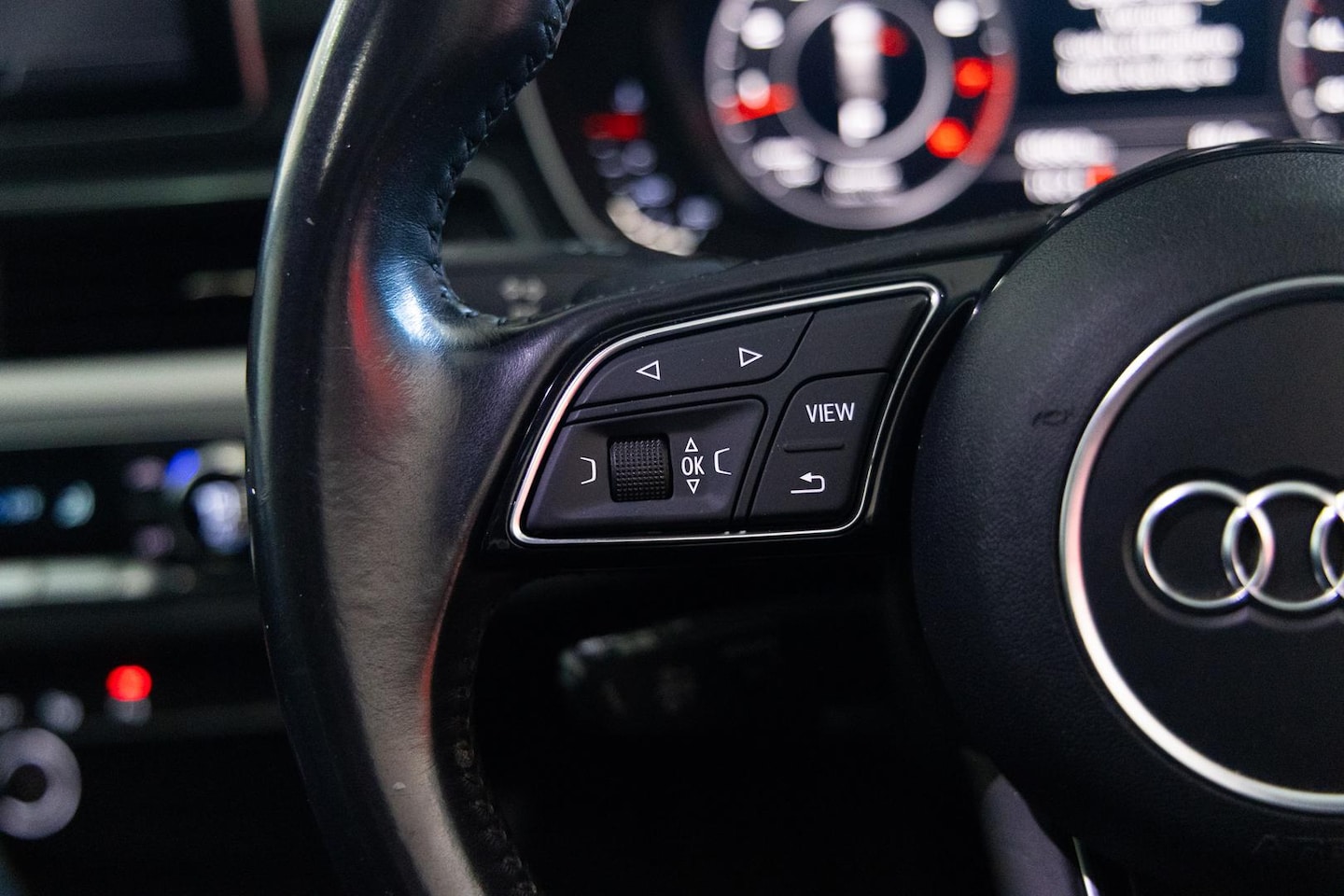 Image about Audi A4 Avant 2.0 TFSI quattro 185 kW S tronic