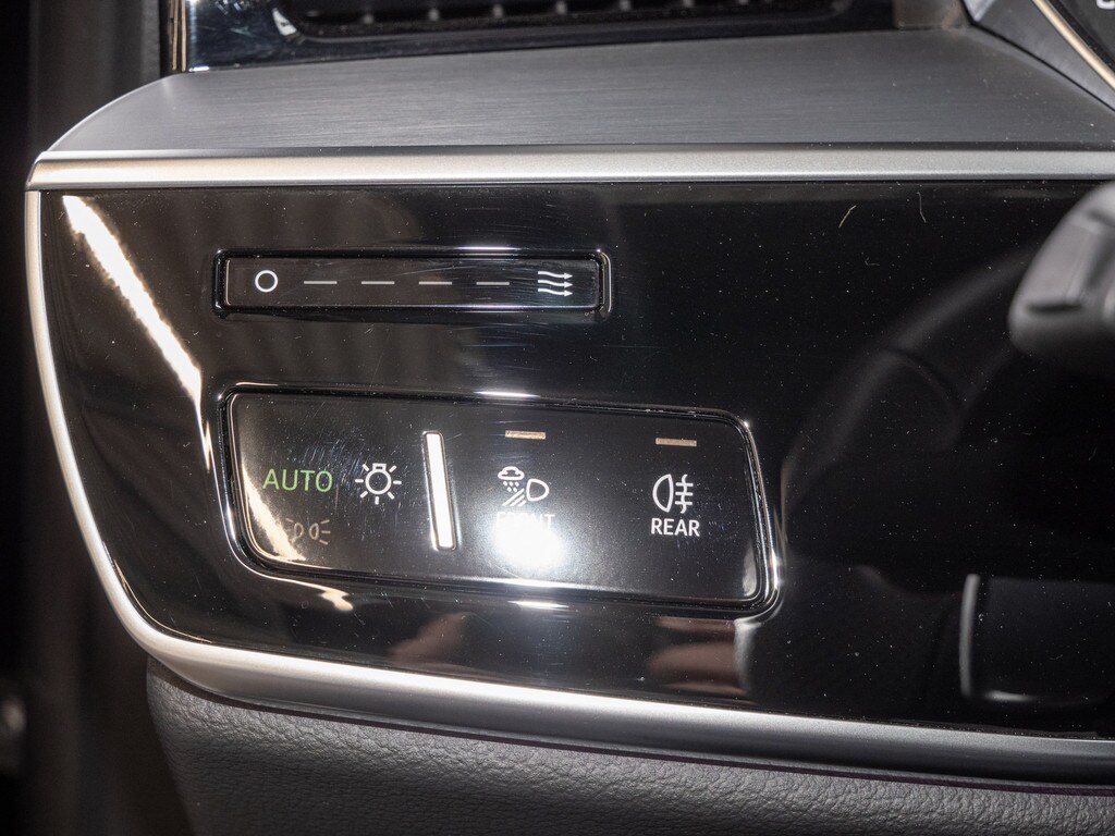 Image about Audi S8 TFSI quattro tiptronic