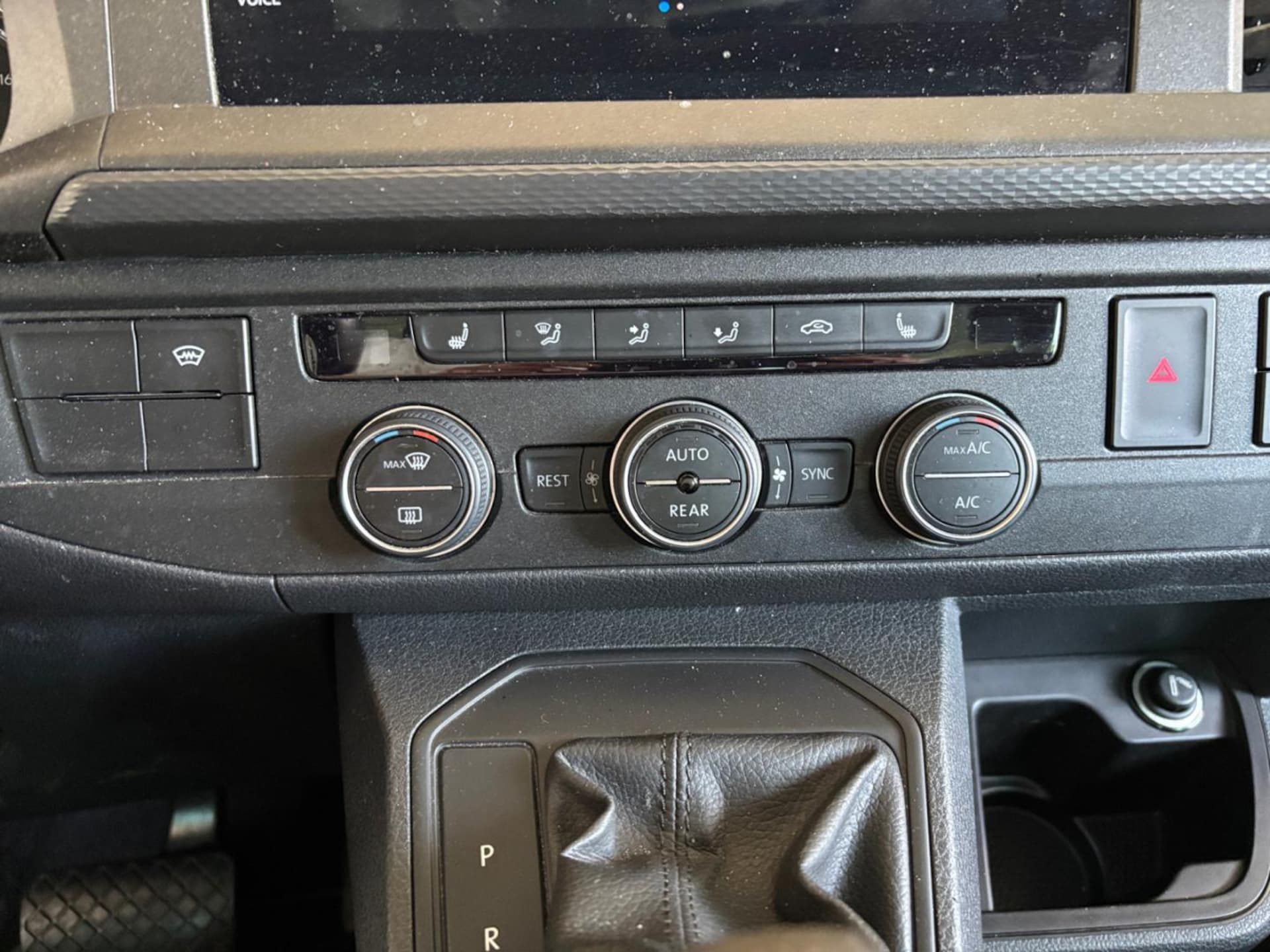 Volkswagen T6.1 California Beach