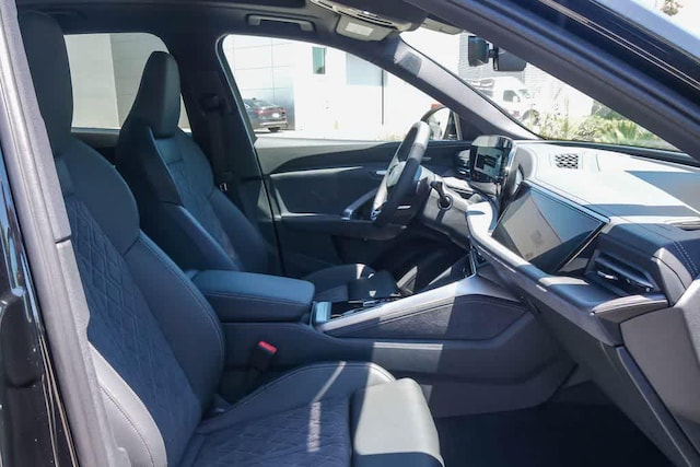 2026 Audi SQ5 Premium Plus - Photo 17