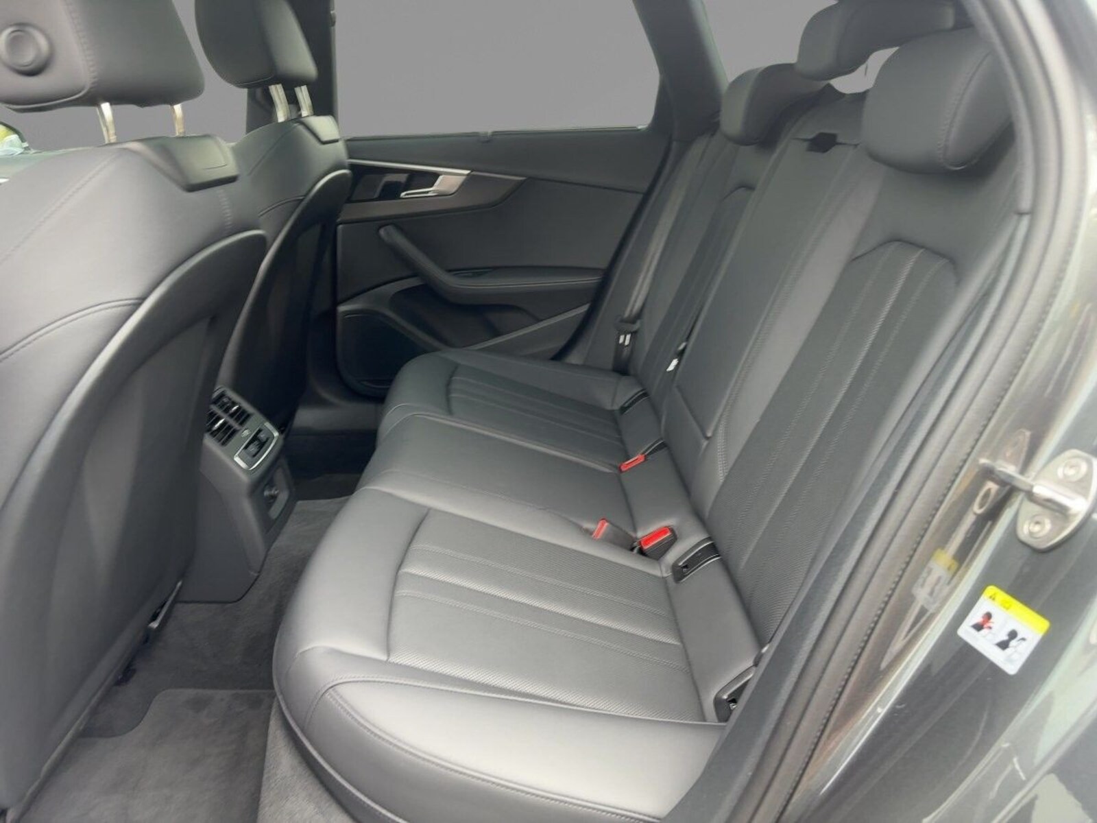Audi RS 4 Avant – Bild 8