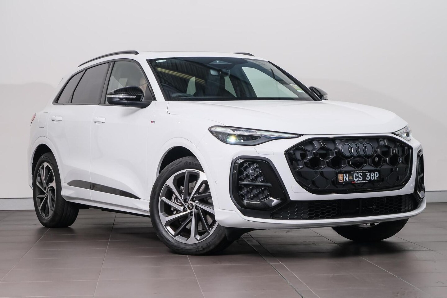 Image about Audi Q5 SUV TDI quattro 150 kW sport