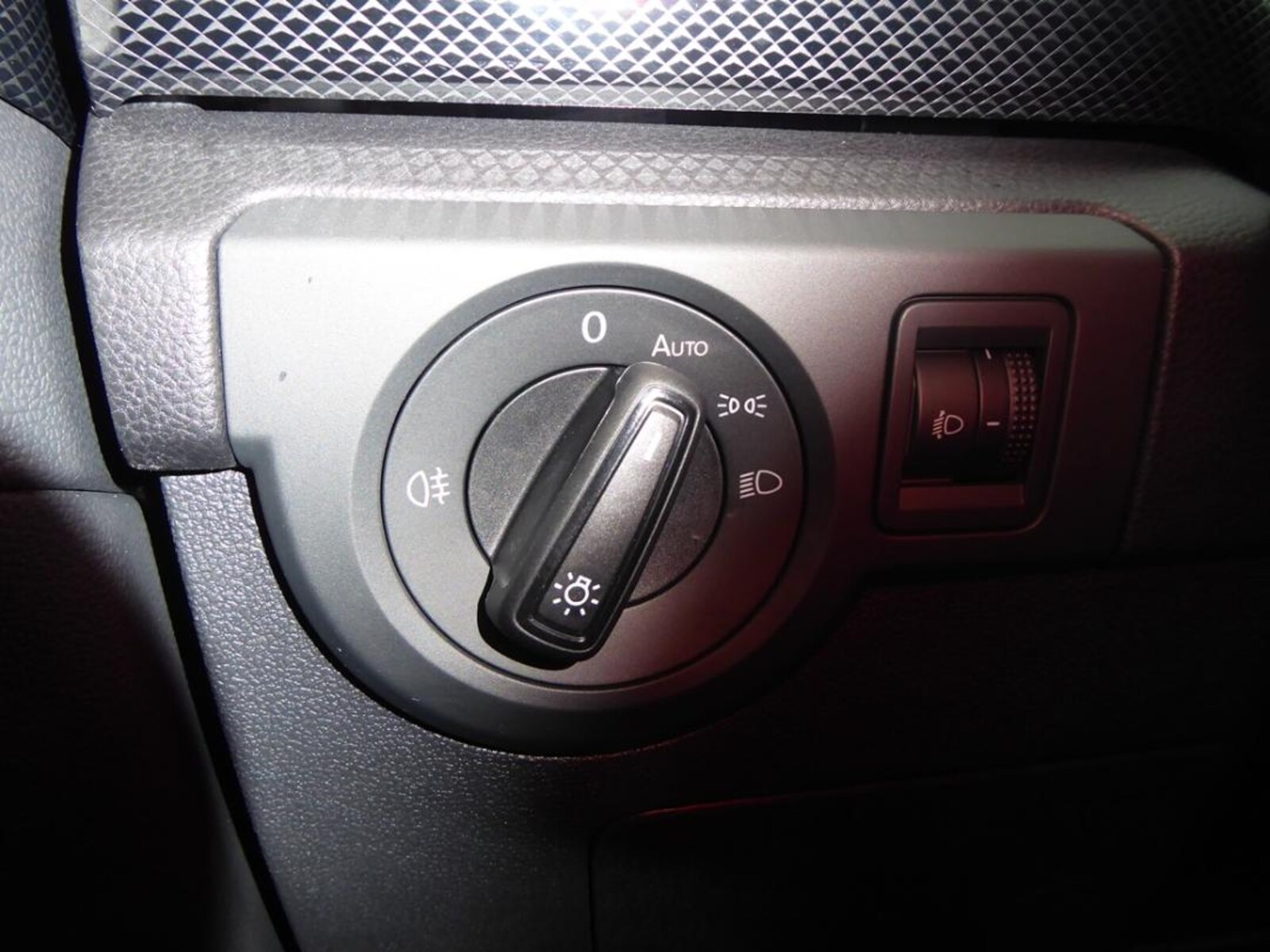 Volkswagen T-Cross – Bild 14