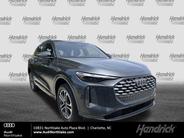 2025 Audi Q5 40 Premium's photo