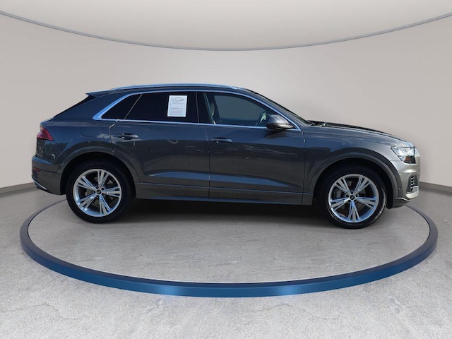 2023 Audi Q8