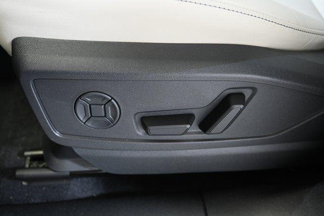 2025 Audi Q5 Premium Plus - Photo 25
